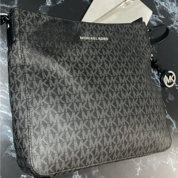 MICHAEL KORS Crossbody Bag Signature Jet Set Messenger Black AUTHENTIC - Picture 11 of 12